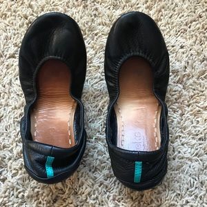 Matte Black size 8 Tieks